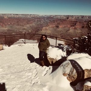 Meet your Posher, Esperanza